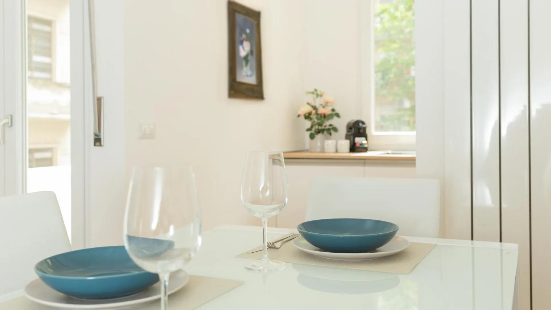 New - Manet - Exclusive Apartment Milano